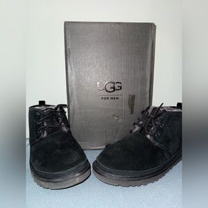UGG Men's Black Chukka Boots